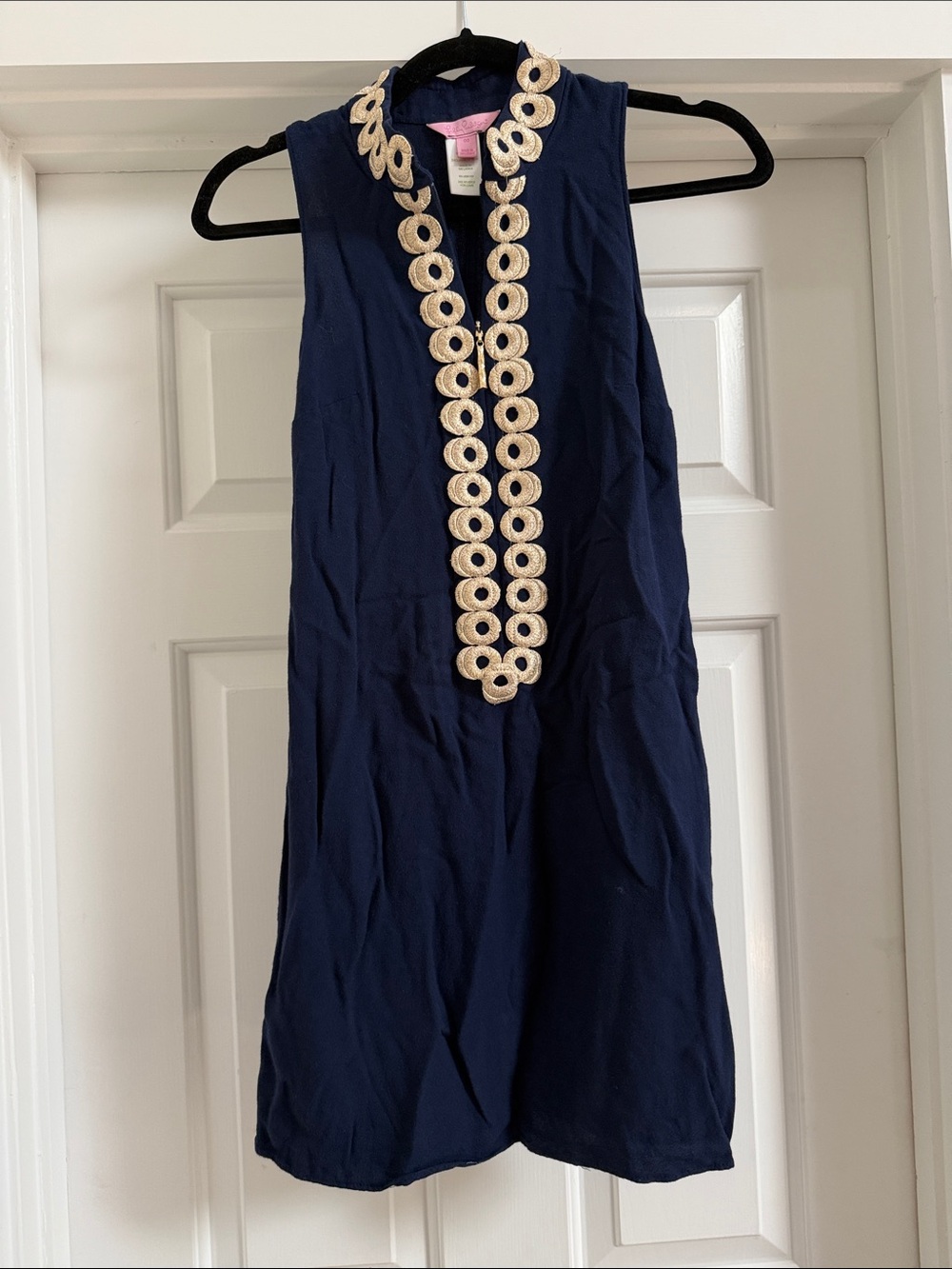 Lilly Pulitzer Navy Blue Sleeveless Shift Dress with Cream Embroidered Trim